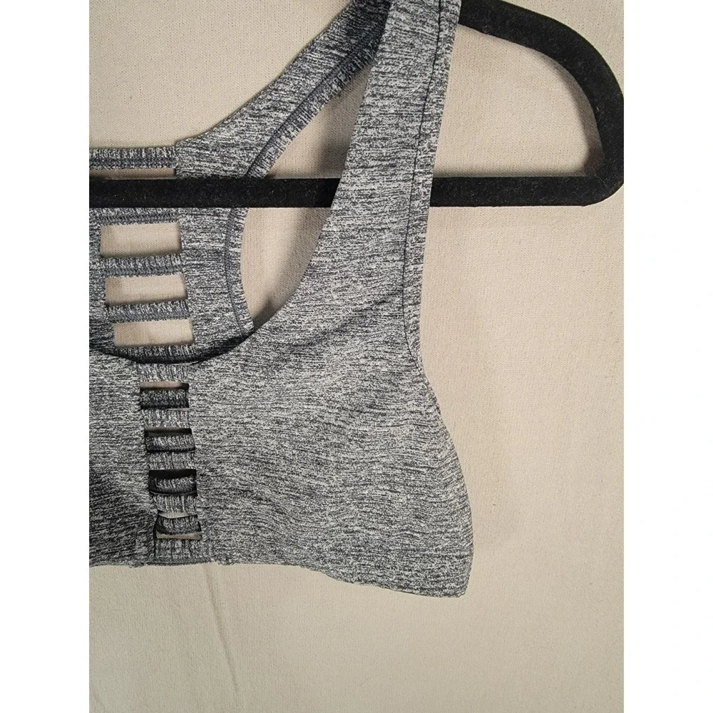 Victorias Secret PINK Ultimate Sports Bra Medium M Gray Caged Strappy Cutout Top